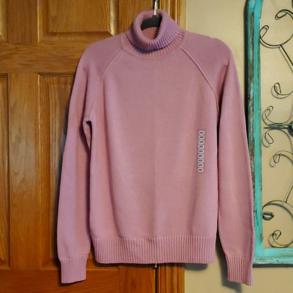 Ladies sweater